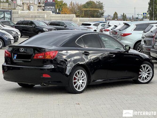 Lexus IS 220d 35 interauto-car