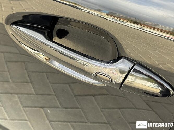 Lexus IS 220d 49 interauto-car