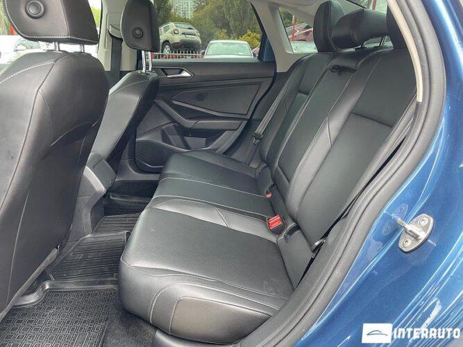 Volkswagen Jetta 44 interauto-car