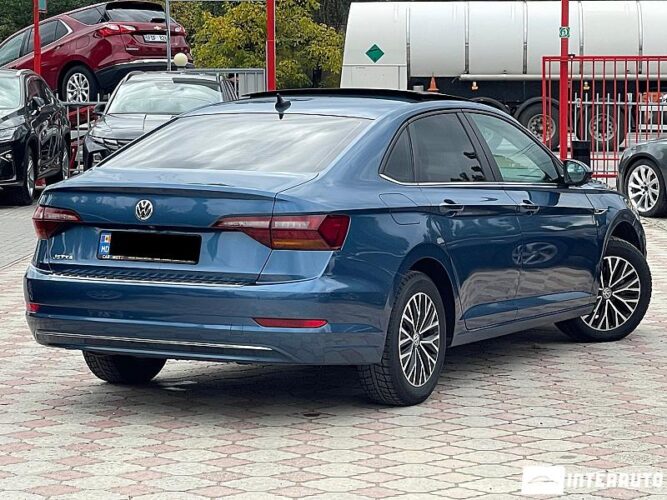 Volkswagen Jetta 31 interauto-car