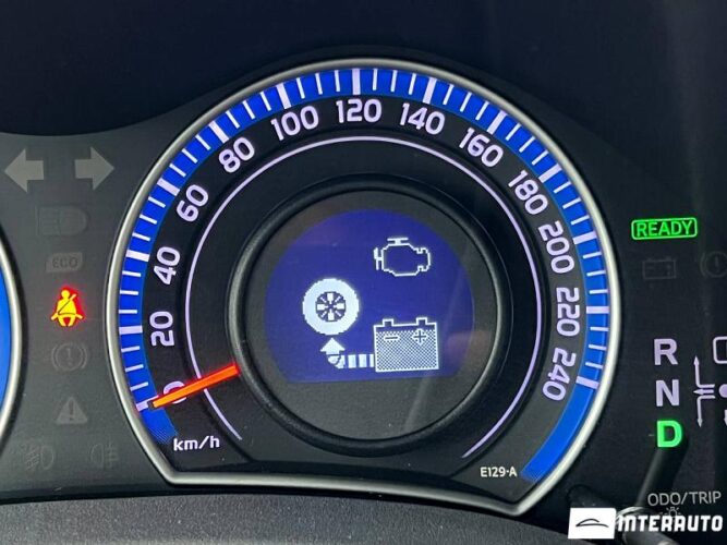 Toyota Auris 40 interauto-car