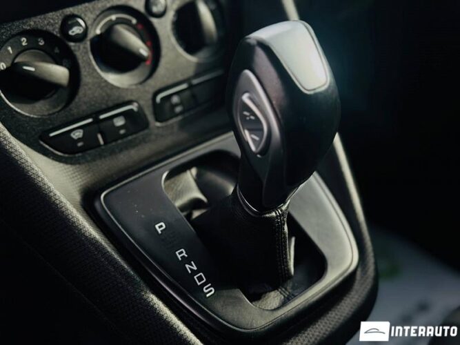 Ford Transit Tourneo 40 interauto-car