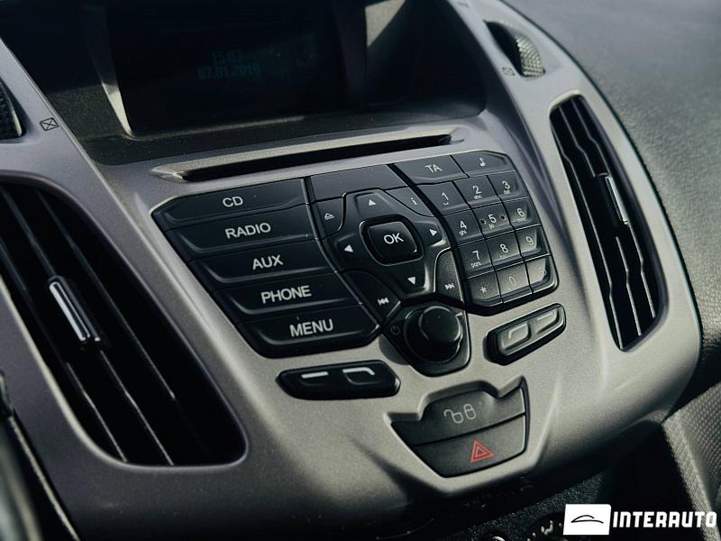 Ford Transit Tourneo 20 automobil-interauto