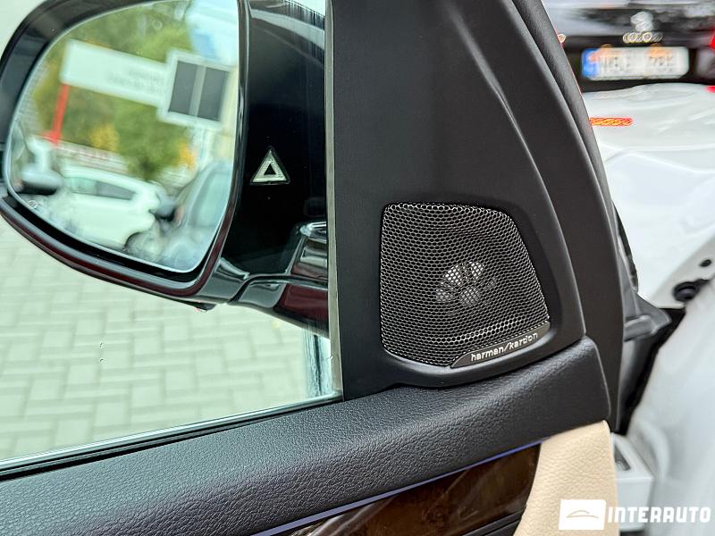BMW X5 4.0e 17 automobil-interauto