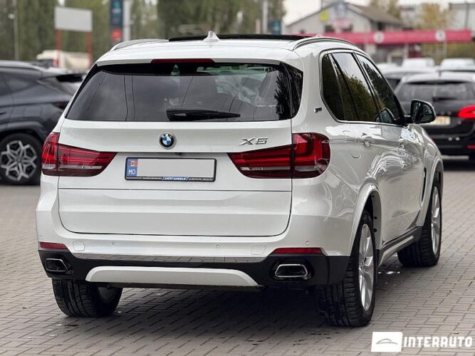 BMW X5 4.0e 35 interauto-car