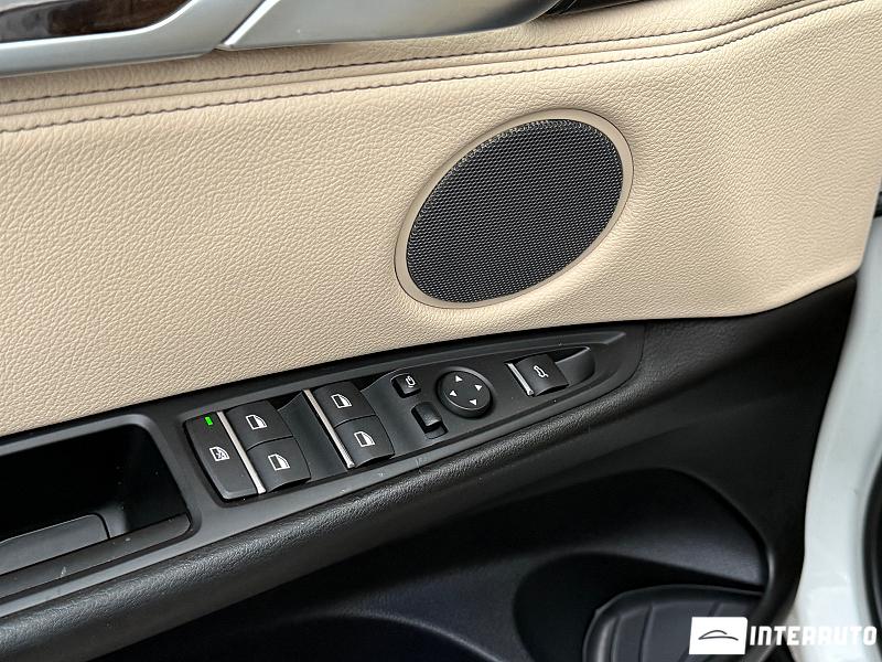 BMW X5 4.0e 16 automobil-interauto