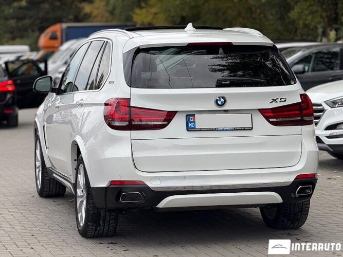 BMW X5 4.0e 37 interauto-car