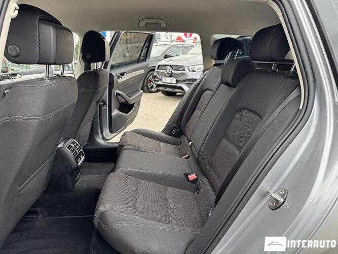 Volkswagen Passat 47 interauto-car