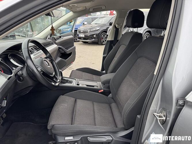 Volkswagen Passat 38 interauto-car