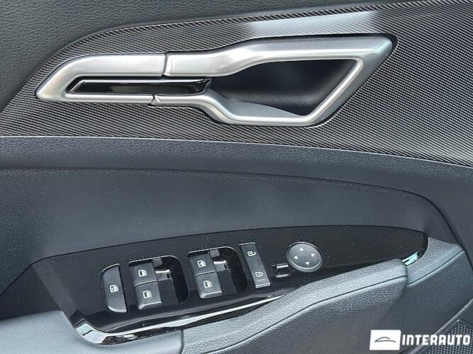 Kia Sportage 46 interauto-car