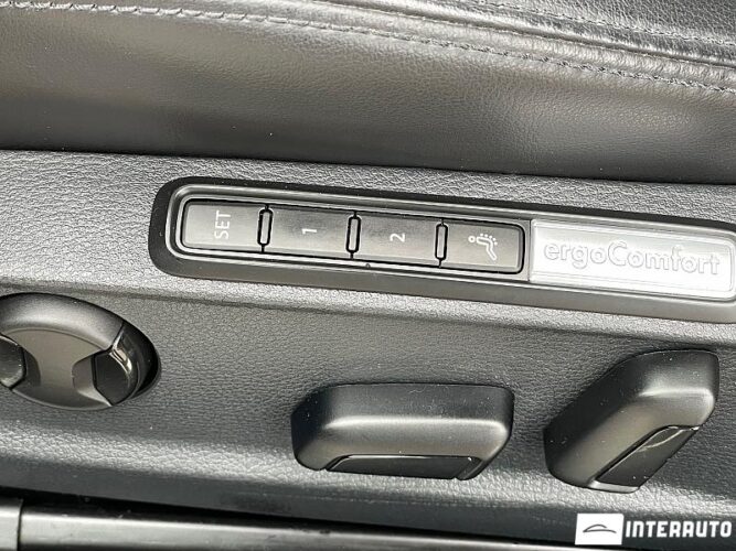 Volkswagen Passat GTE 49 interauto-car