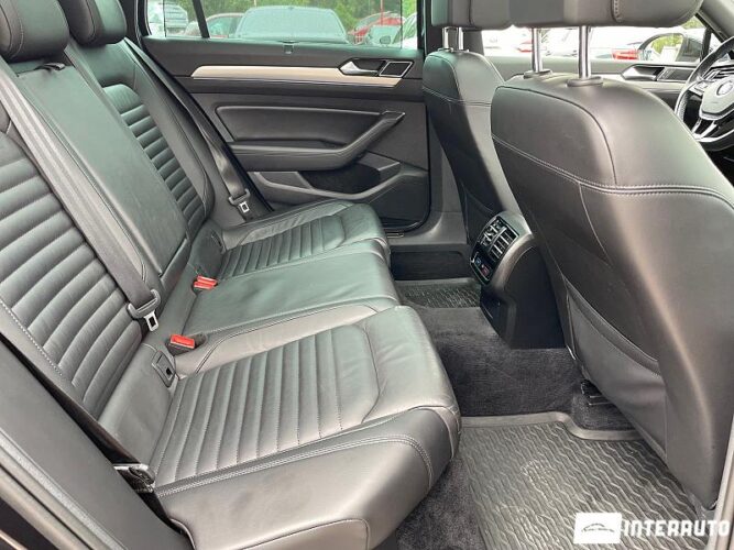 Volkswagen Passat GTE 48 interauto-car