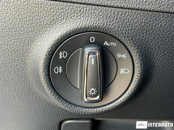 Skoda Superb 33 interauto-car