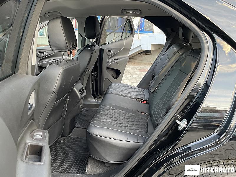 Chevrolet Equinox 25 automobil-interauto