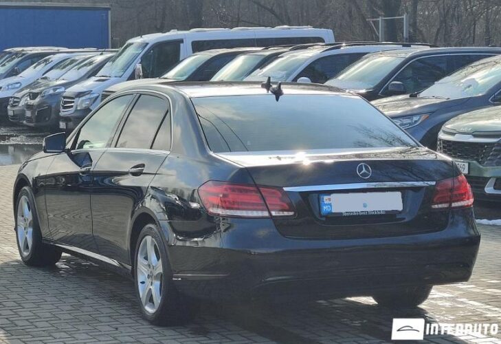 Mercedes E 200 32 interauto-car