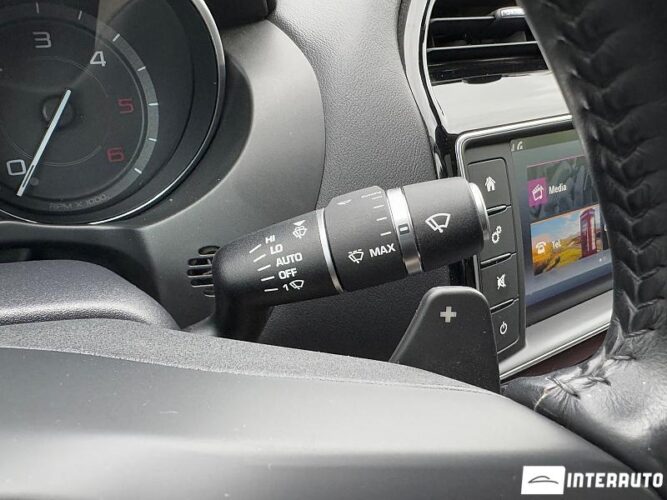 Jaguar XE 46 interauto-car