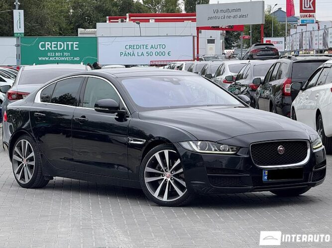 Jaguar XE 37 interauto-car