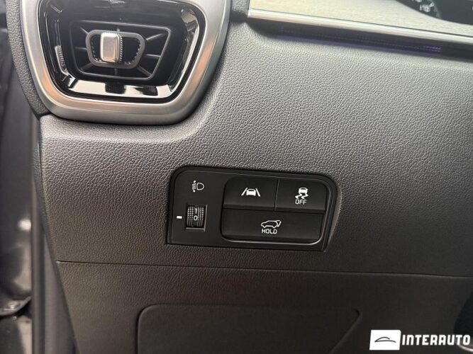 Kia Sorento 62 interauto-car