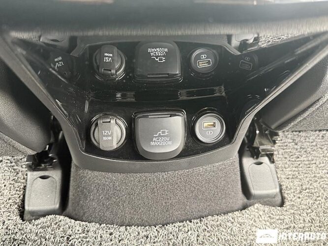 Kia Sorento 54 interauto-car