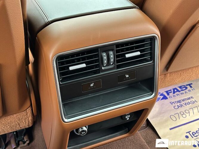 Porsche Cayenne E Coupe 54 interauto-car