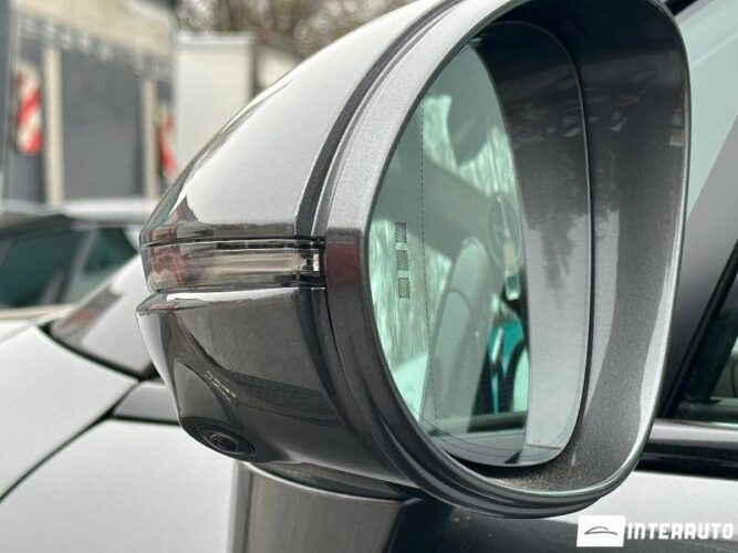 Porsche Cayenne E Coupe 57 interauto-car