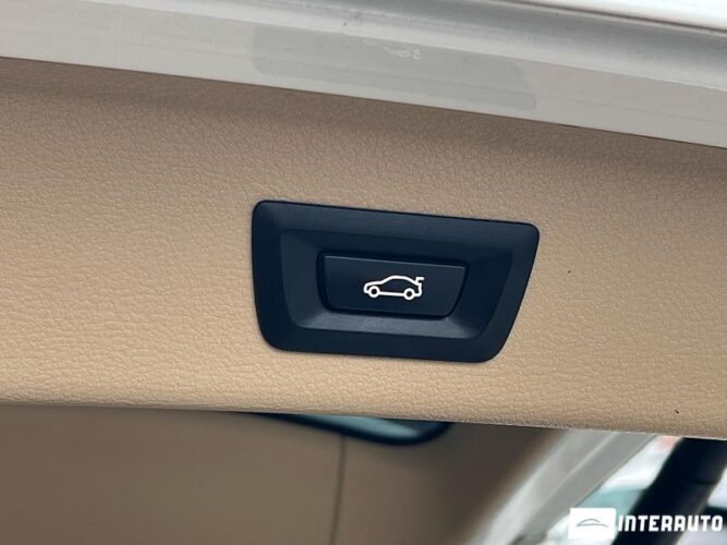 BMW X3 2.0D 58 interauto-car