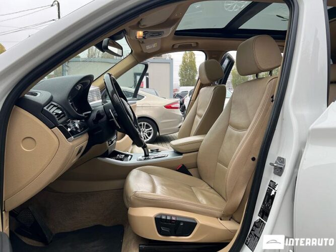 BMW X3 2.0D 39 interauto-car