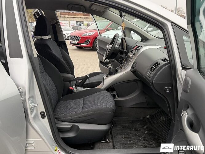 Toyota Auris 39 interauto-car