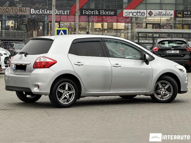 Toyota Auris 30 interauto-car