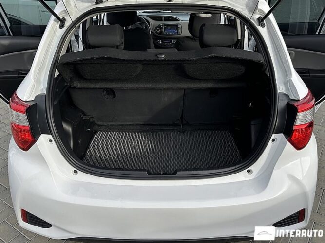 Toyota Yaris 50 interauto-car