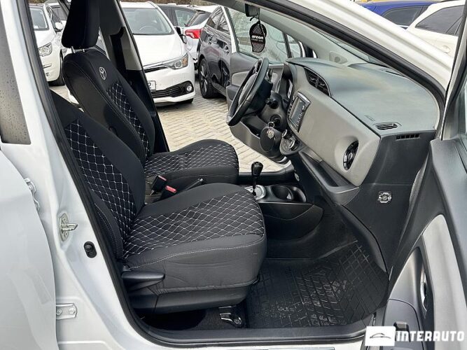 Toyota Yaris 45 interauto-car