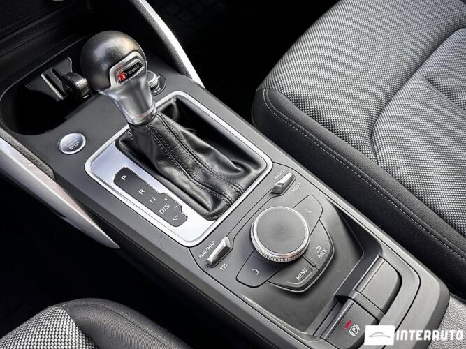 Audi Q2 50 interauto-car