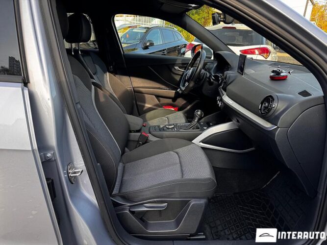 Audi Q2 37 interauto-car