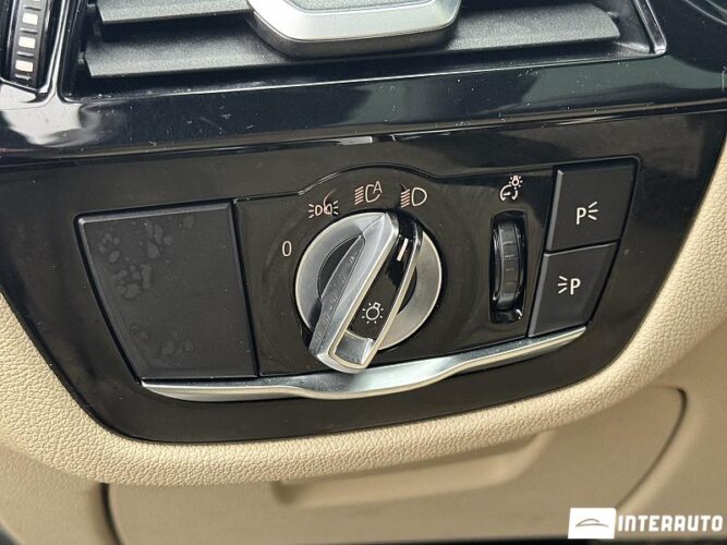 BMW 530 51 interauto-car