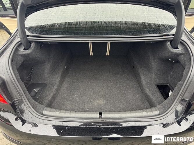 BMW 530 56 interauto-car