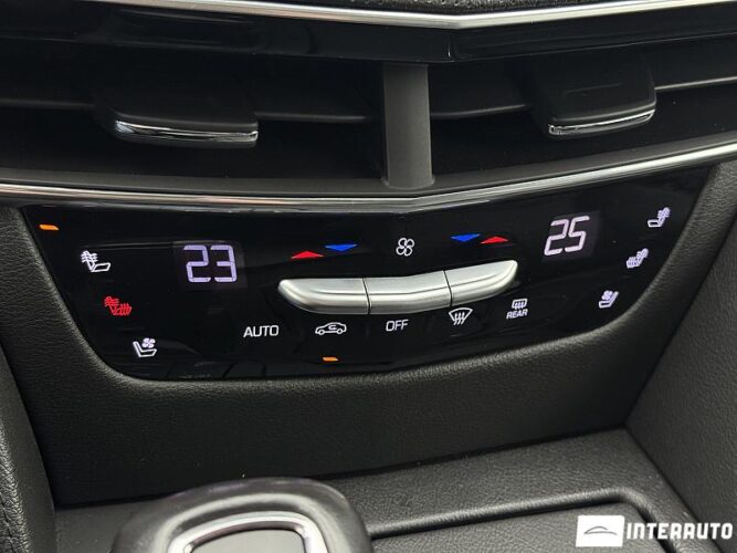 Cadillac CT6 51 interauto-car