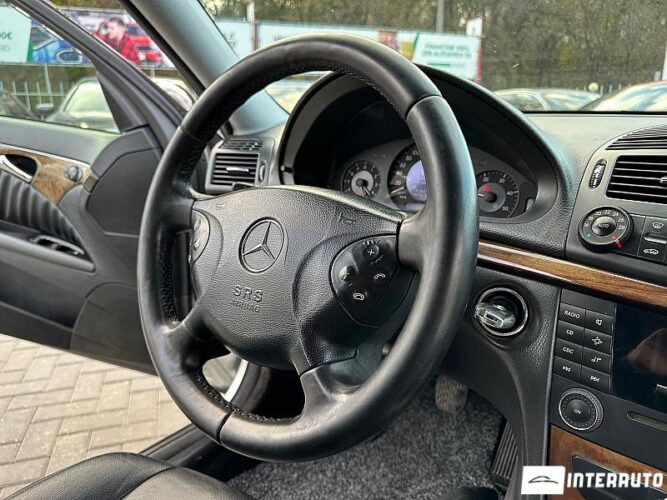 Mercedes E 200 35 interauto-car