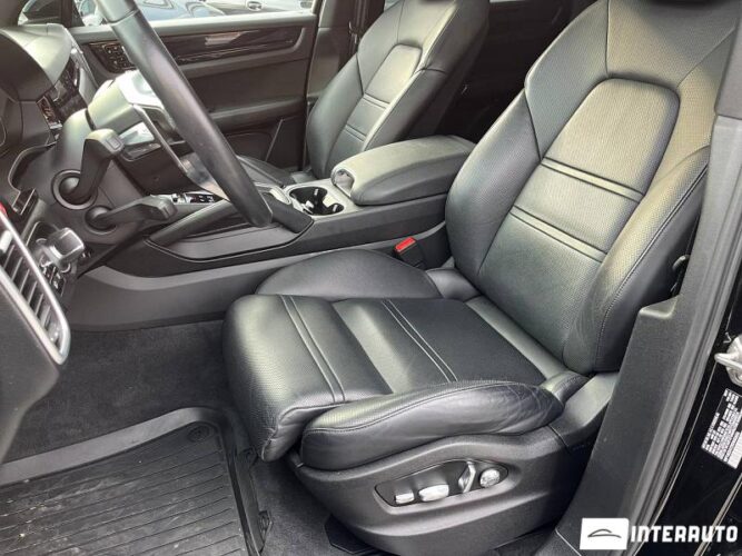 Porsche Cayenne E-Hybrid 39 interauto-car