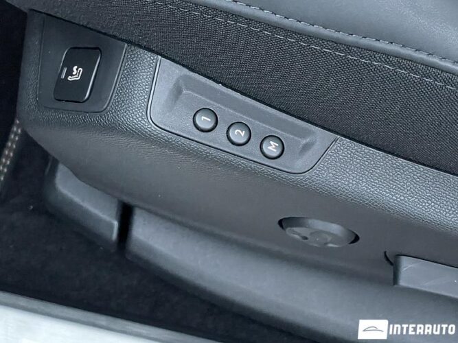 Peugeot 5008 40 interauto-car