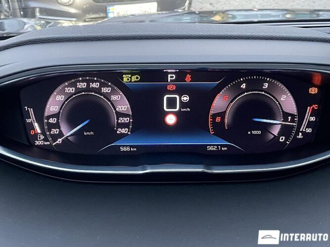 Peugeot 5008 44 interauto-car