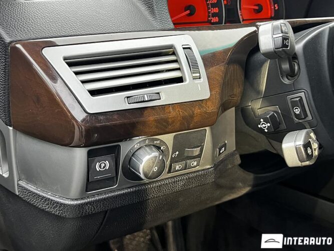 BMW 745 40 interauto-car