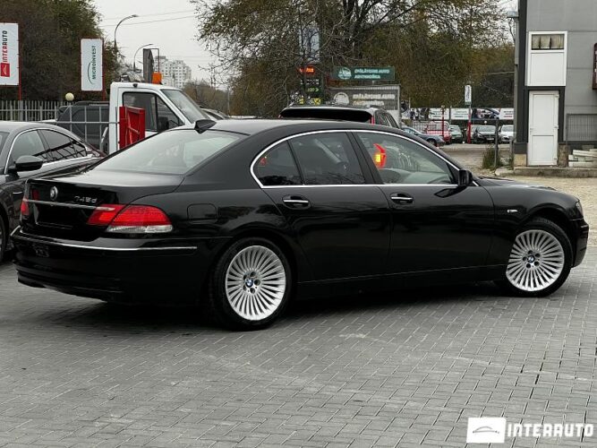 BMW 745 33 interauto-car