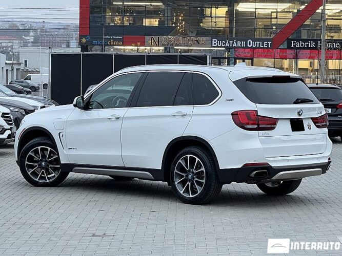 BMW X5 4.0e 40 interauto-car