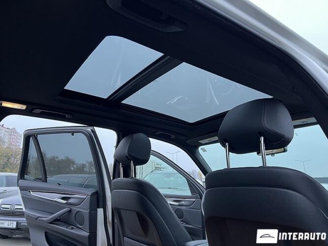 BMW X5 4.0e 50 interauto-car