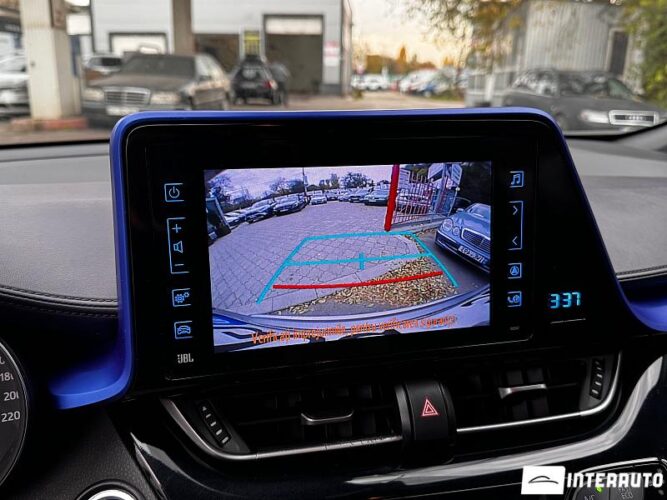 Toyota C-HR 40 interauto-car