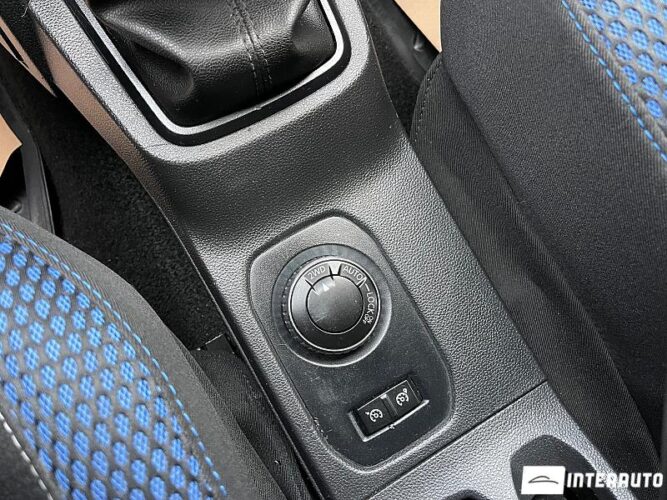 Dacia Duster 40 interauto-car