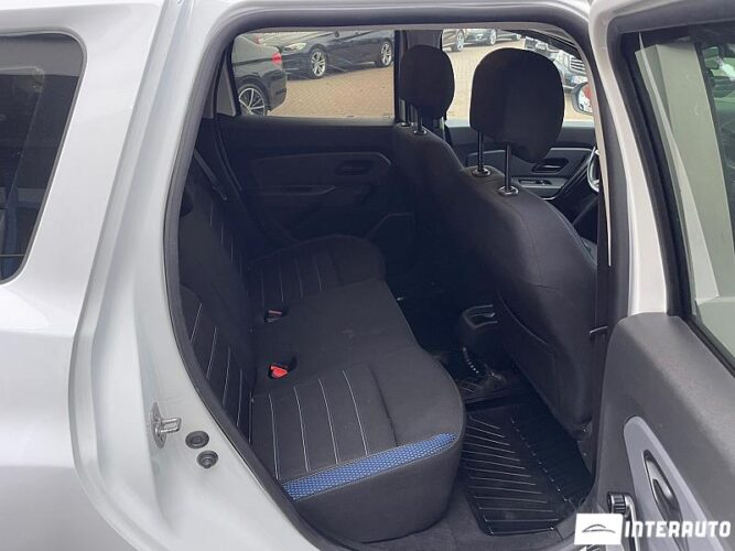 Dacia Duster 45 interauto-car