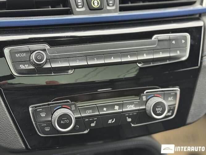 BMW X2 1.8i 39 interauto-car