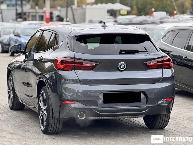 BMW X2 1.8i 31 interauto-car