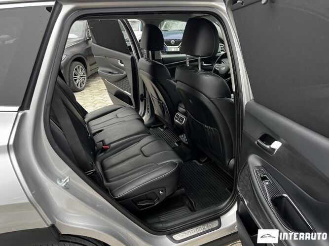 Hyundai Santa Fe 48 interauto-car